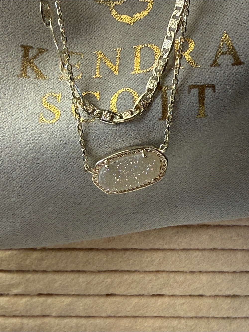 🌟🤍🌟 Kendra Scott Elisa MultiStrand Necklace - Picture 2 of 8